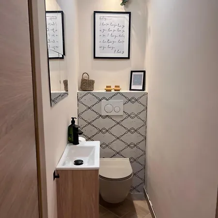 King's Square - Free Parking *