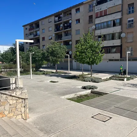 King's Square - Free Parking Апартаменти