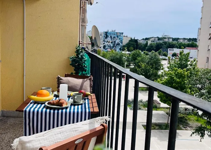 King's Square - Free Parking 公寓