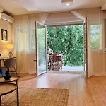 King's Square - Free Parking Apartament Pula